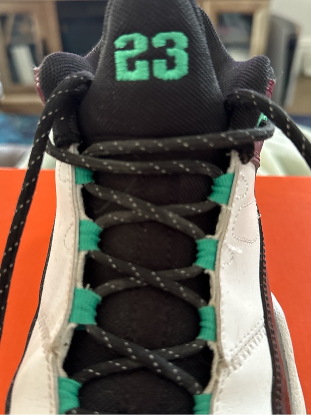 Jordan Max Aura 3